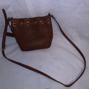 super cute brown purse 👜